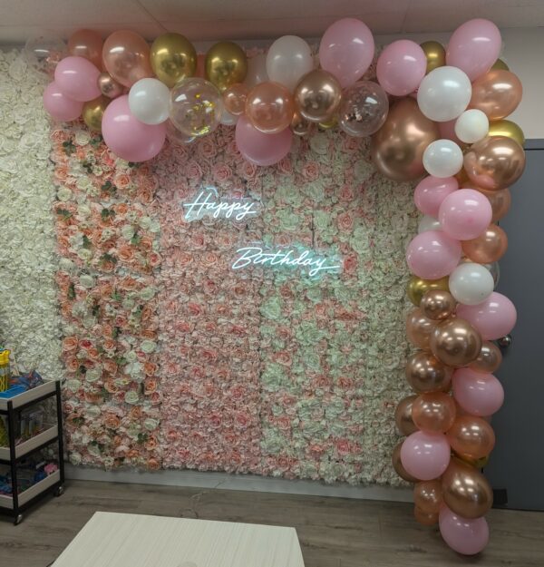 Champagne Flower Wall - Image 10